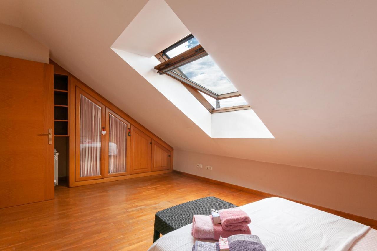 Duplex 21, Alojamiento Cerca De La Playa Con Wifi Gijon Bagian luar foto
