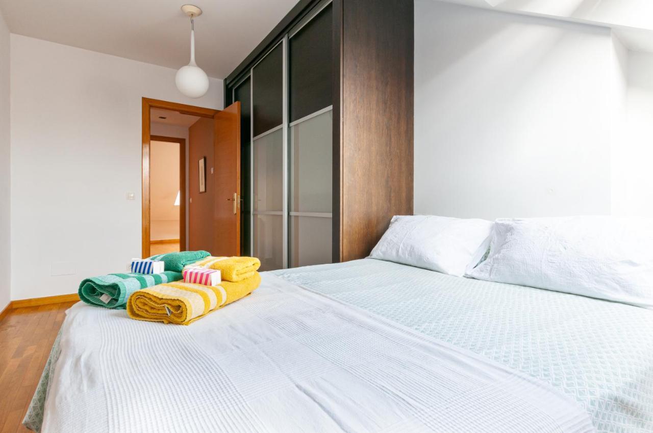 Duplex 21, Alojamiento Cerca De La Playa Con Wifi Gijon Bagian luar foto