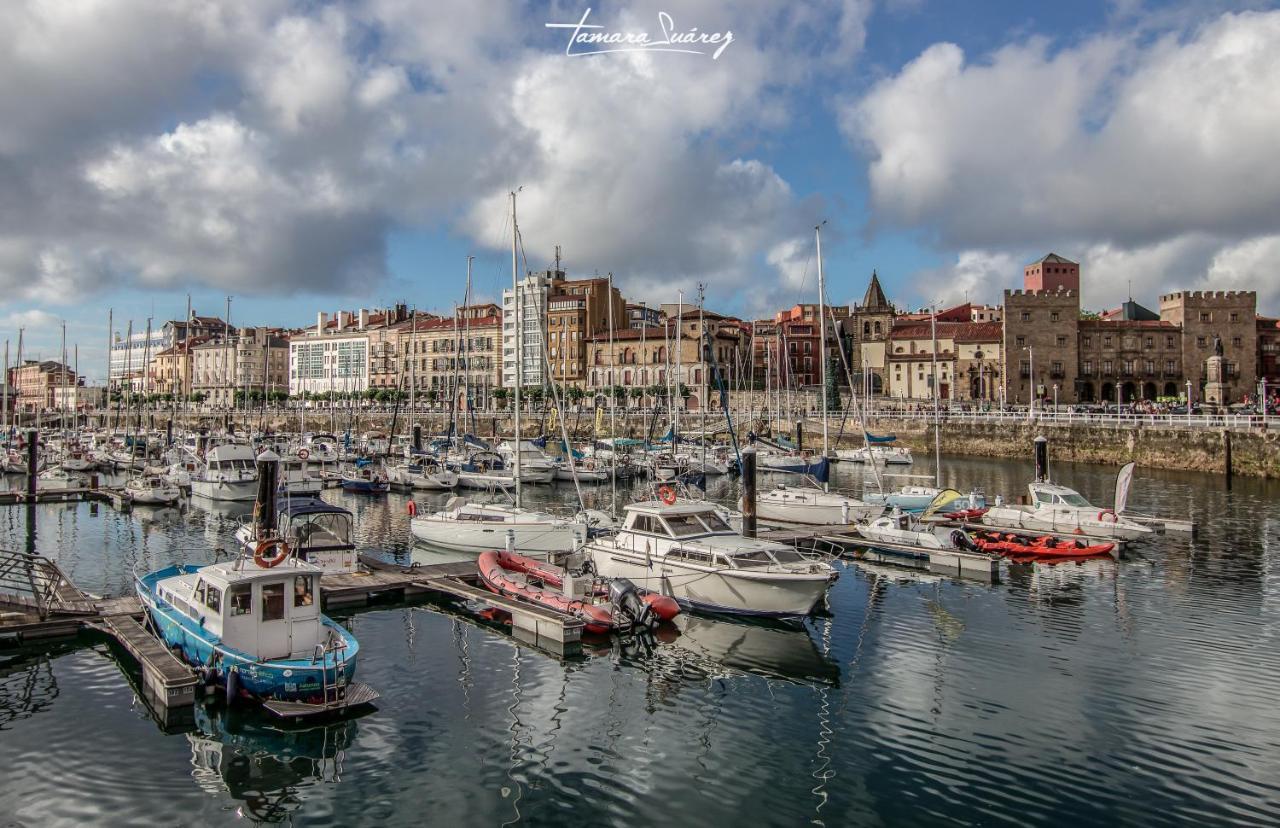 Duplex 21, Alojamiento Cerca De La Playa Con Wifi Gijon Bagian luar foto